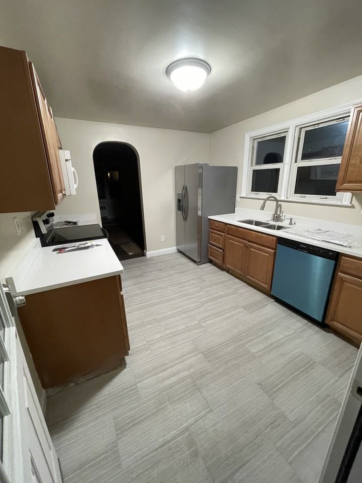 6018 Hunt Club Rd #NA - Photo 2 of 50