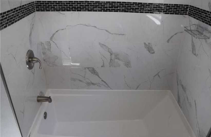 1916 Moss St #NA - Photo 7 of 15