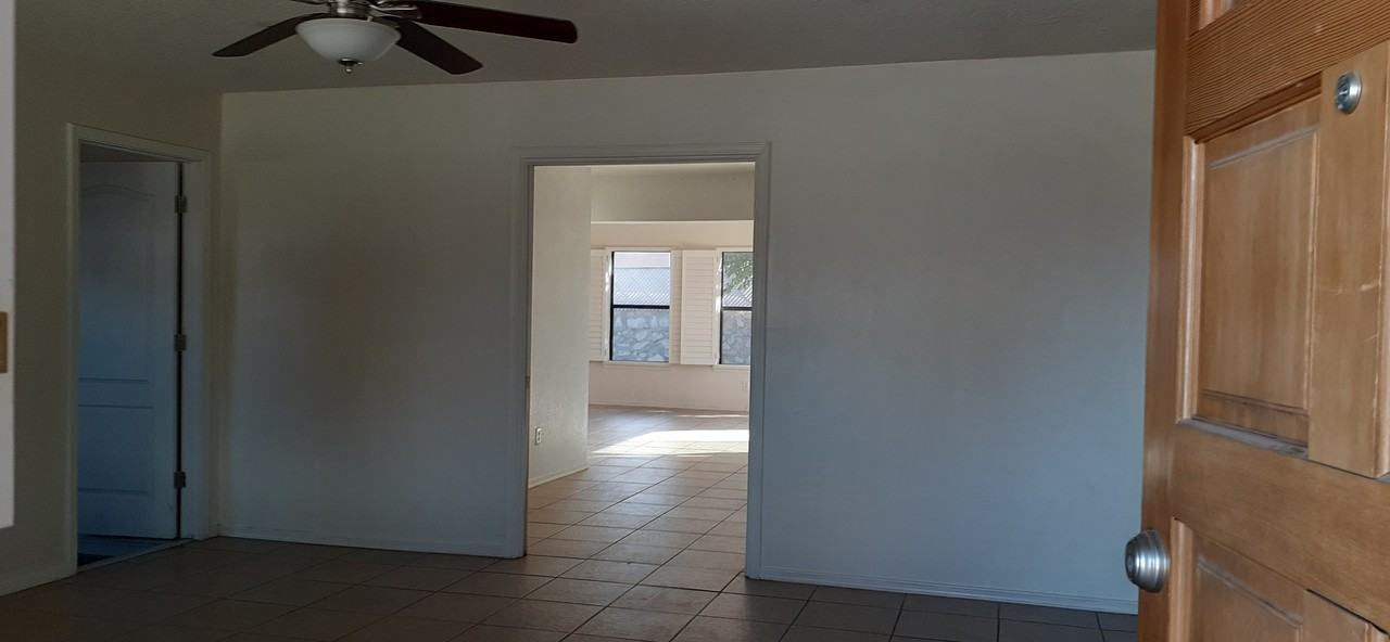 3216 Donegal Rd #NA - Photo 2 of 6