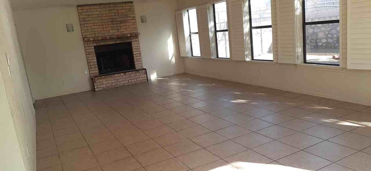 3216 Donegal Rd #NA - Photo 3 of 6