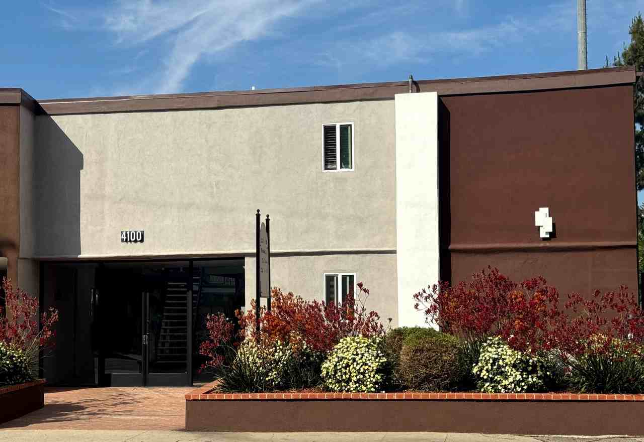 Arch Sunset Apartments - Photo 2 of 15