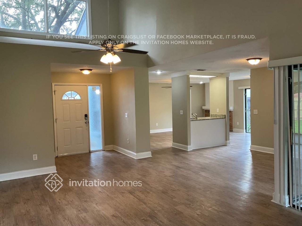 15642 Bear Creek Dr - Photo 2 of 15