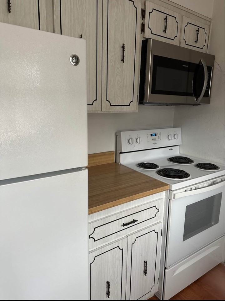 Royal Court - Photo 5 of 5