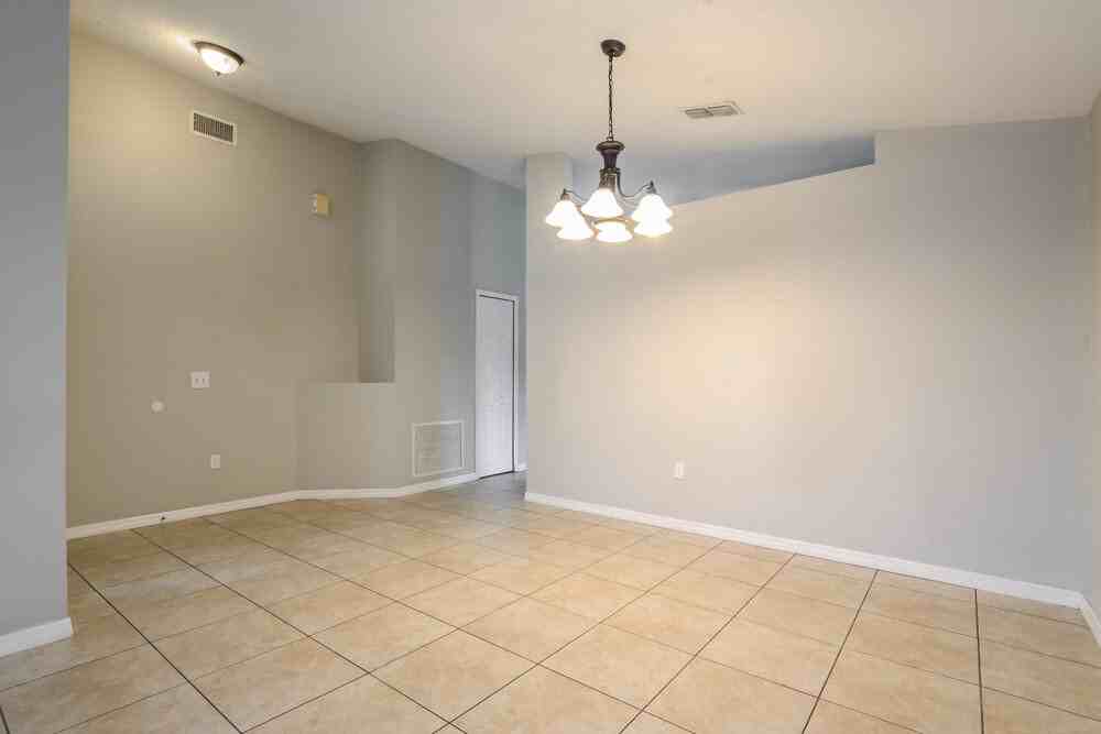 1378 Willow Crest Dr - Photo 6 of 16