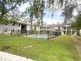 featured image of 500 Willow Dr