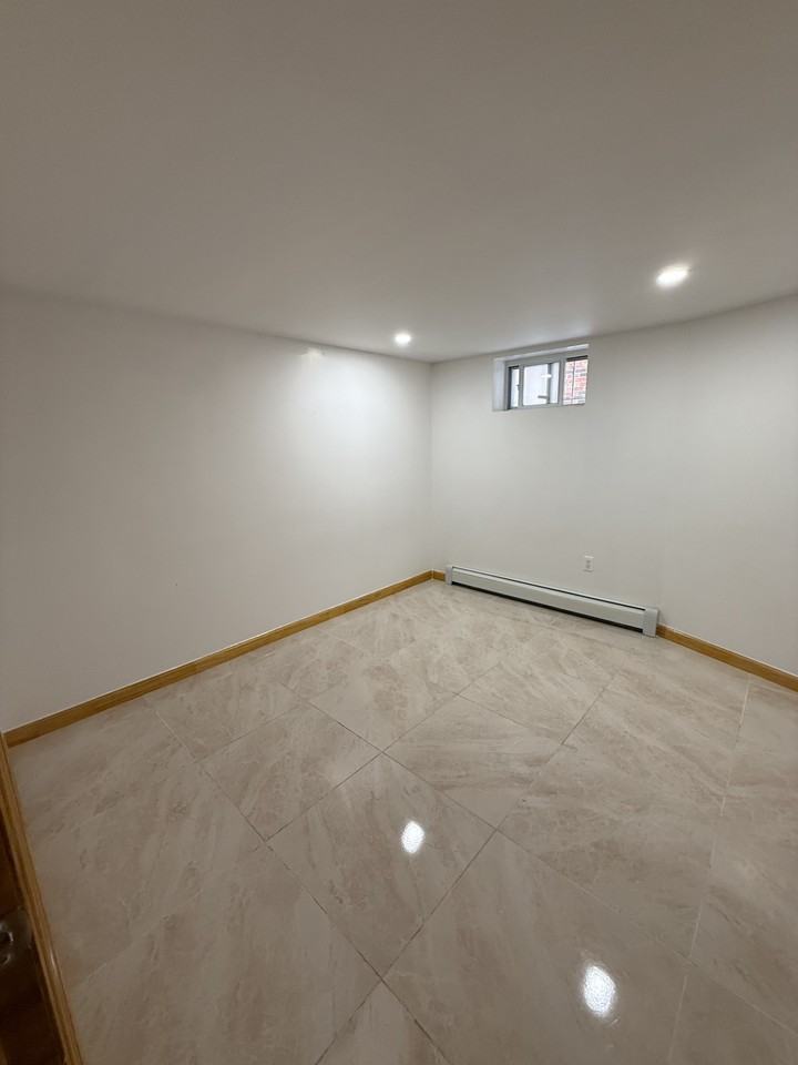 1961 80th Street #1f - Photo 3 of 11