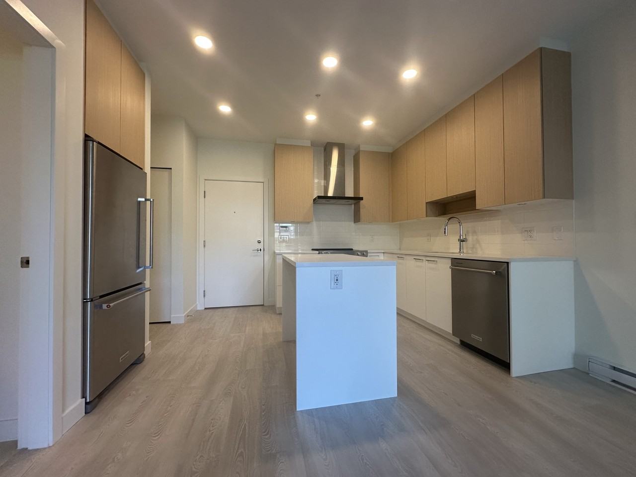 7599 0104-7599 15th Street #104 - Photo 2 of 19