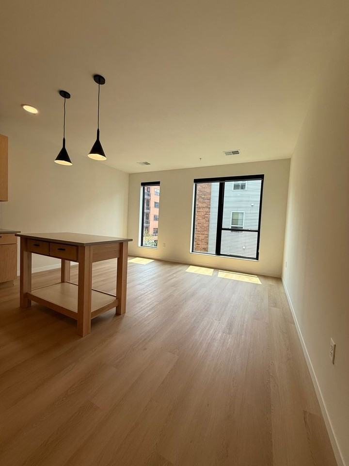 Irwin North - Photo 2 of 50