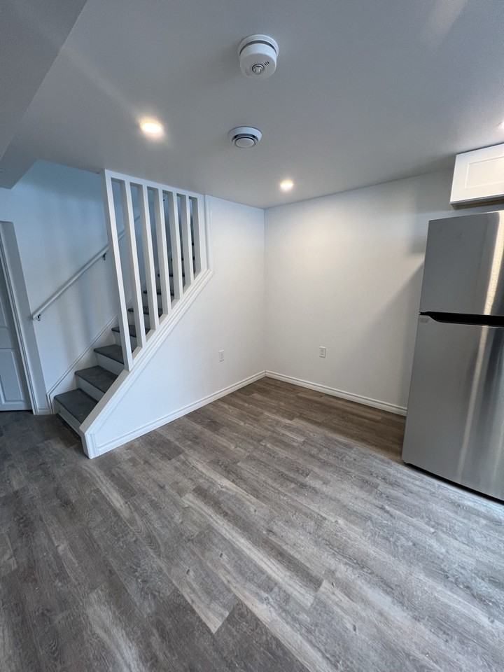 786 Snelgrove Rd Lowr - Photo 6 of 18