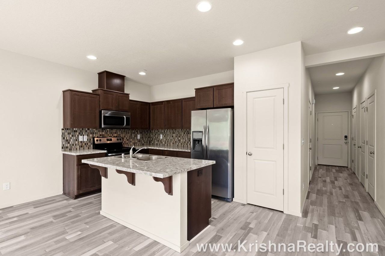 1515 Ne 87th St - Photo 7 of 20