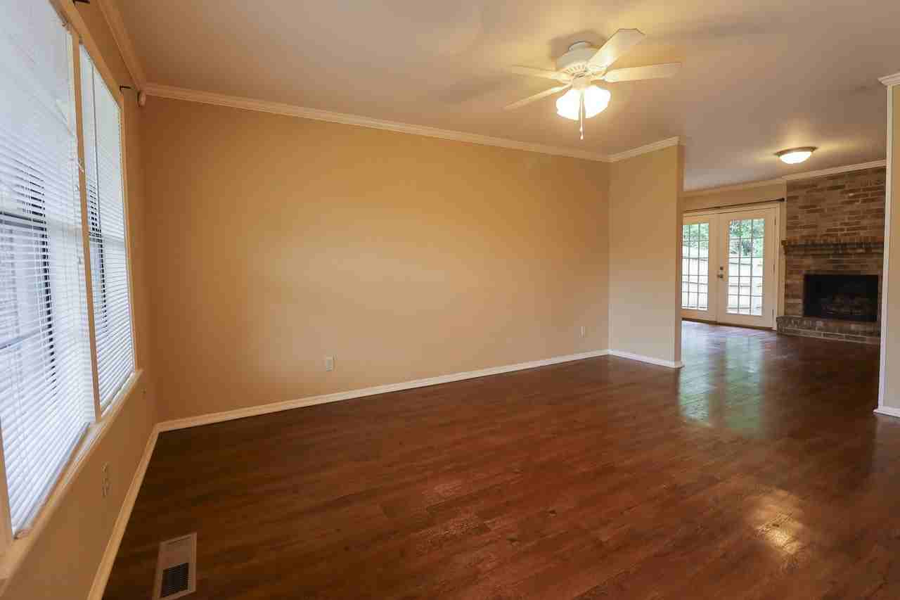 2114 S Birmingham Ct - Photo 3 of 23