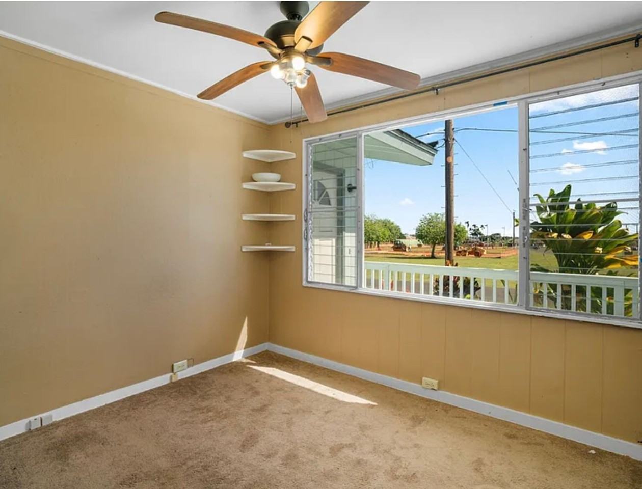 5060 Nonou Rd - Photo 6 of 11