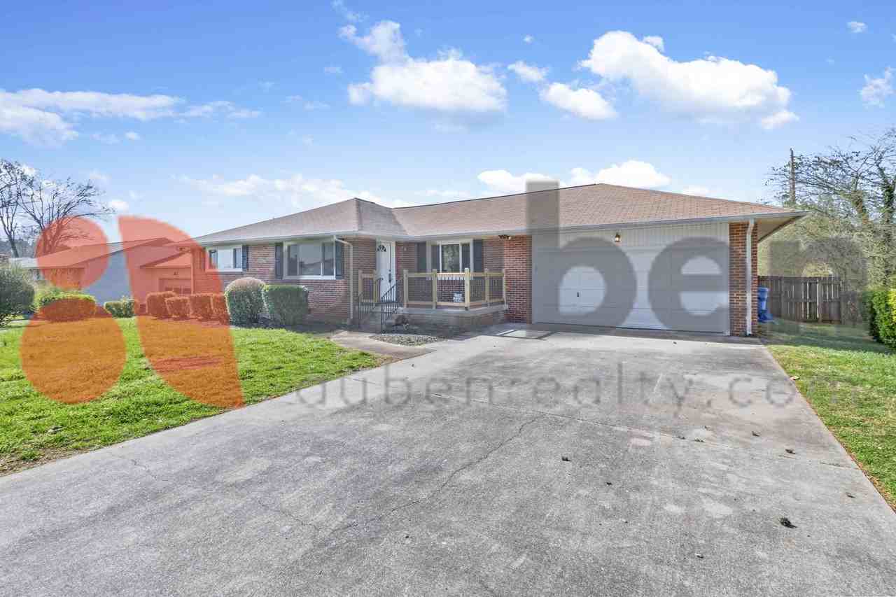 4430 Lilac Ln - Photo 2 of 29