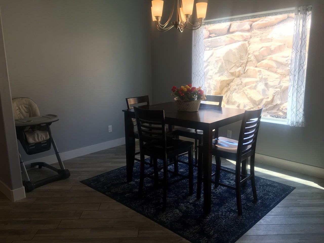 358 E Vermillion Ave - Photo 3 of 11