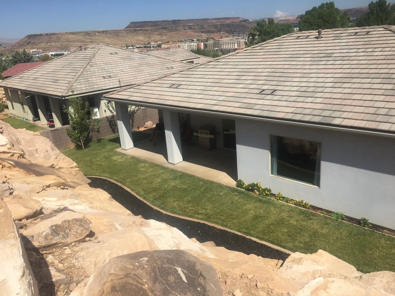 358 E Vermillion Ave - Photo 7 of 11
