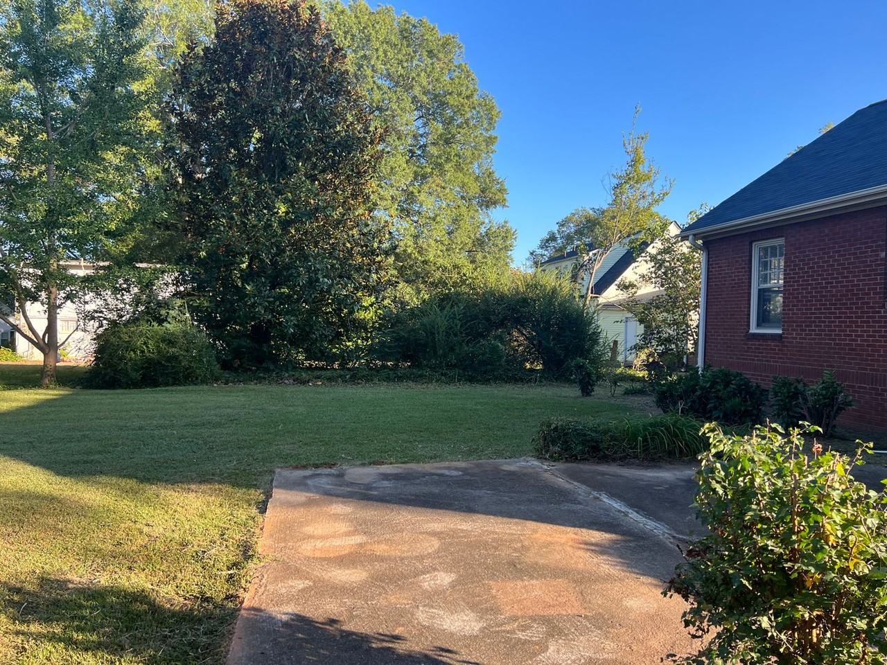 321 E Montgomery St - Photo 7 of 44