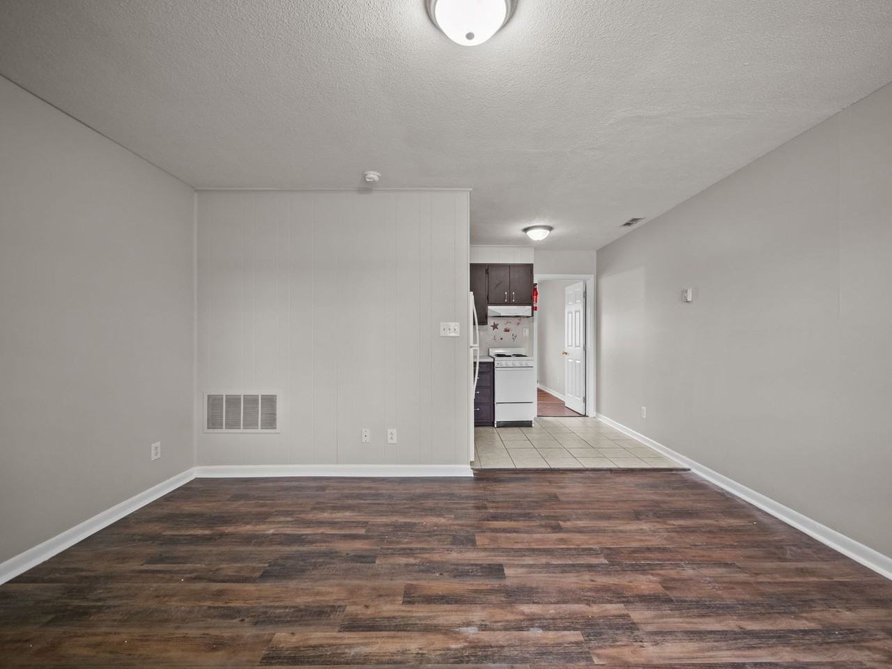 21D Sophia Dr - Photo 4 of 10