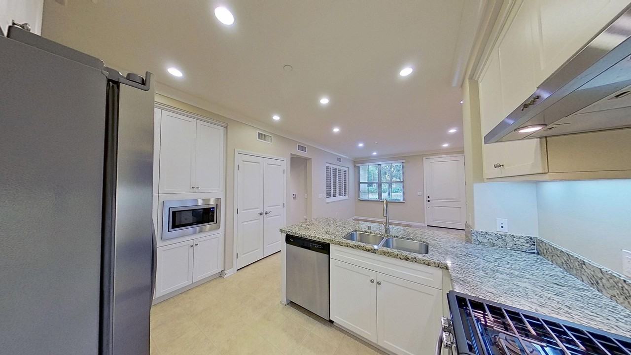 134 Overbrook - Photo 7 of 21
