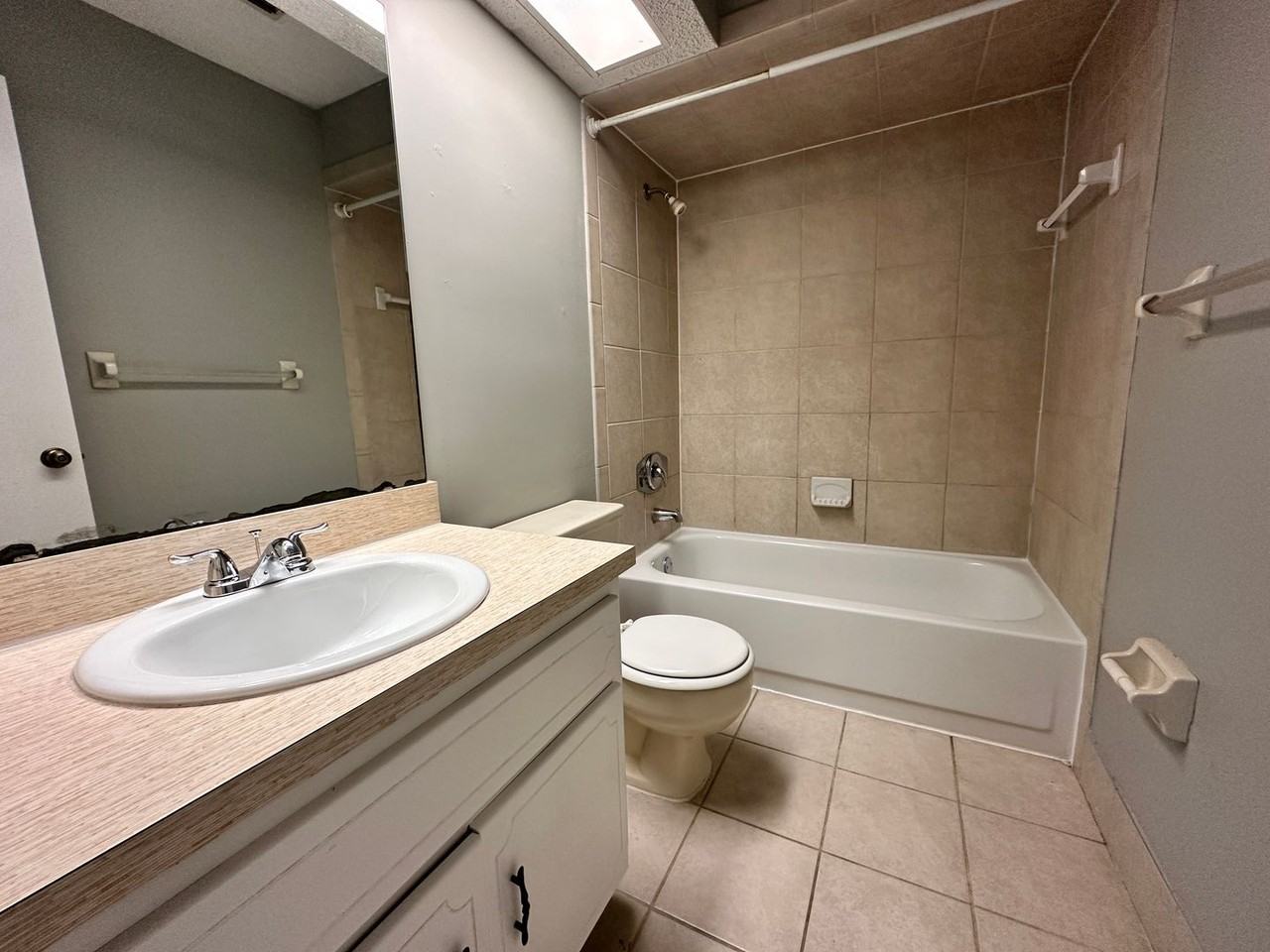 4443 Windergate Dr - Photo 6 of 12