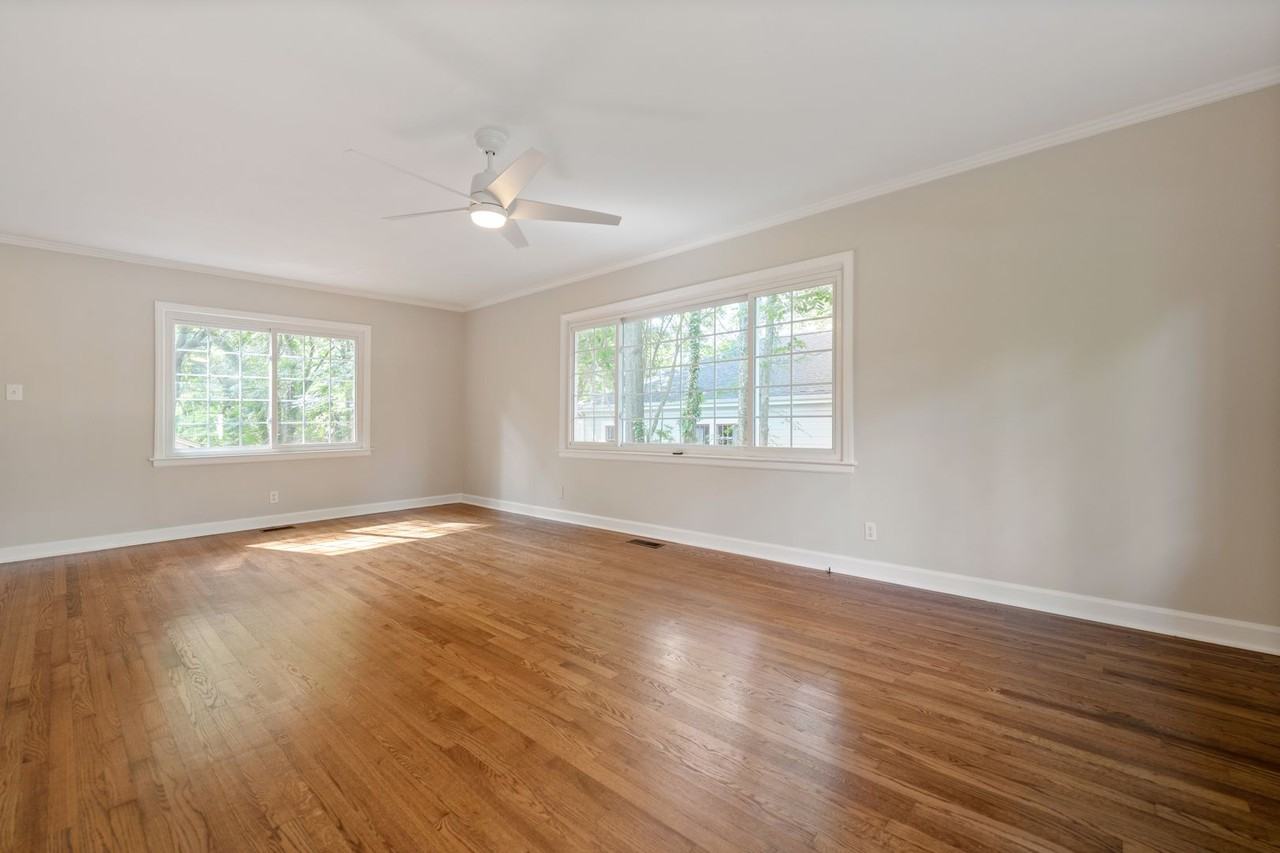 2921 Chapel Hill Rd - Photo 2 of 12