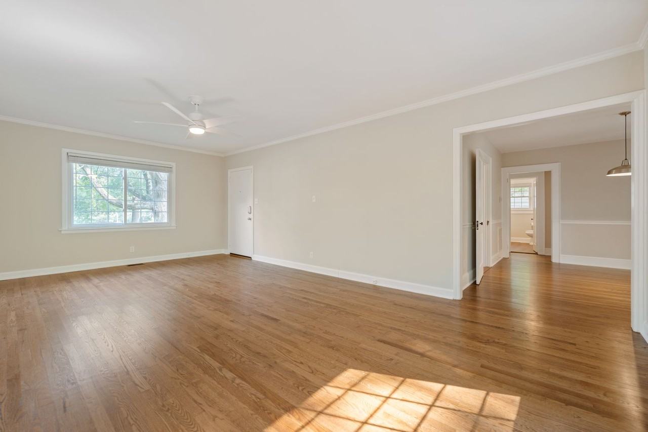 2921 Chapel Hill Rd - Photo 3 of 12