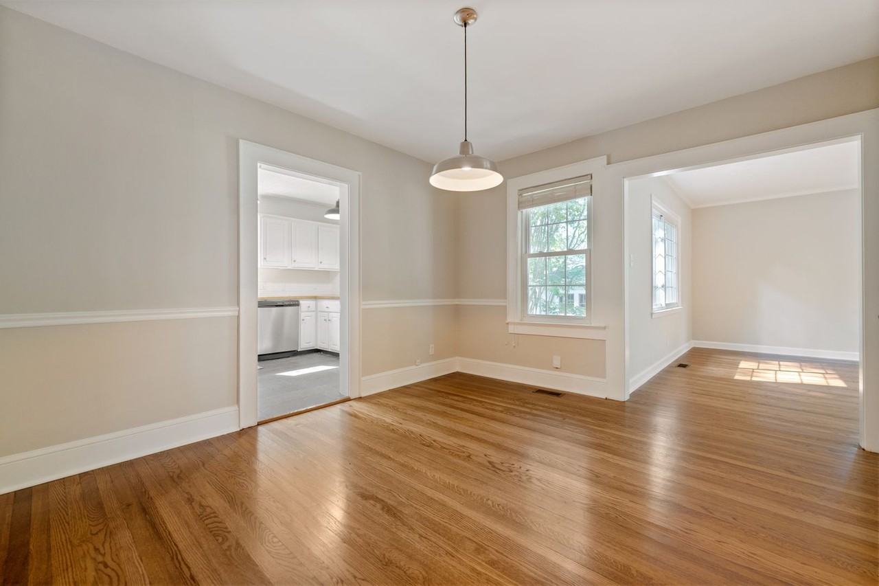 2921 Chapel Hill Rd - Photo 4 of 12