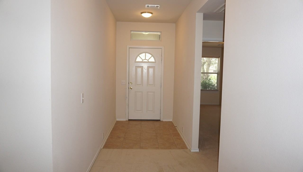 15619 Turfway Park - Photo 2 of 23