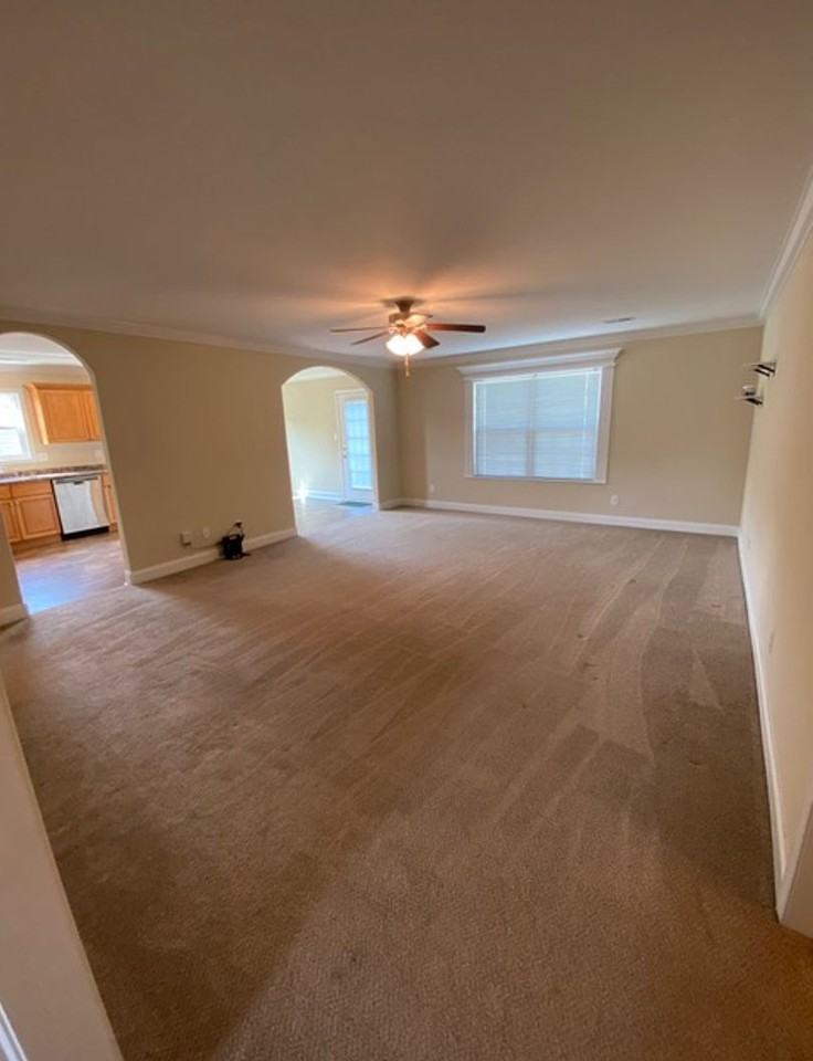 843 Wells Rd - Photo 2 of 14