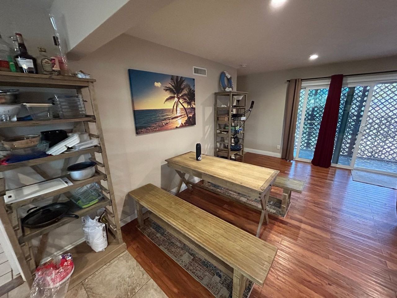 420 Osborne St - Photo 6 of 37