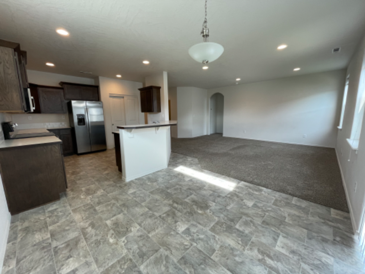 513 Sherman St - Photo 2 of 17