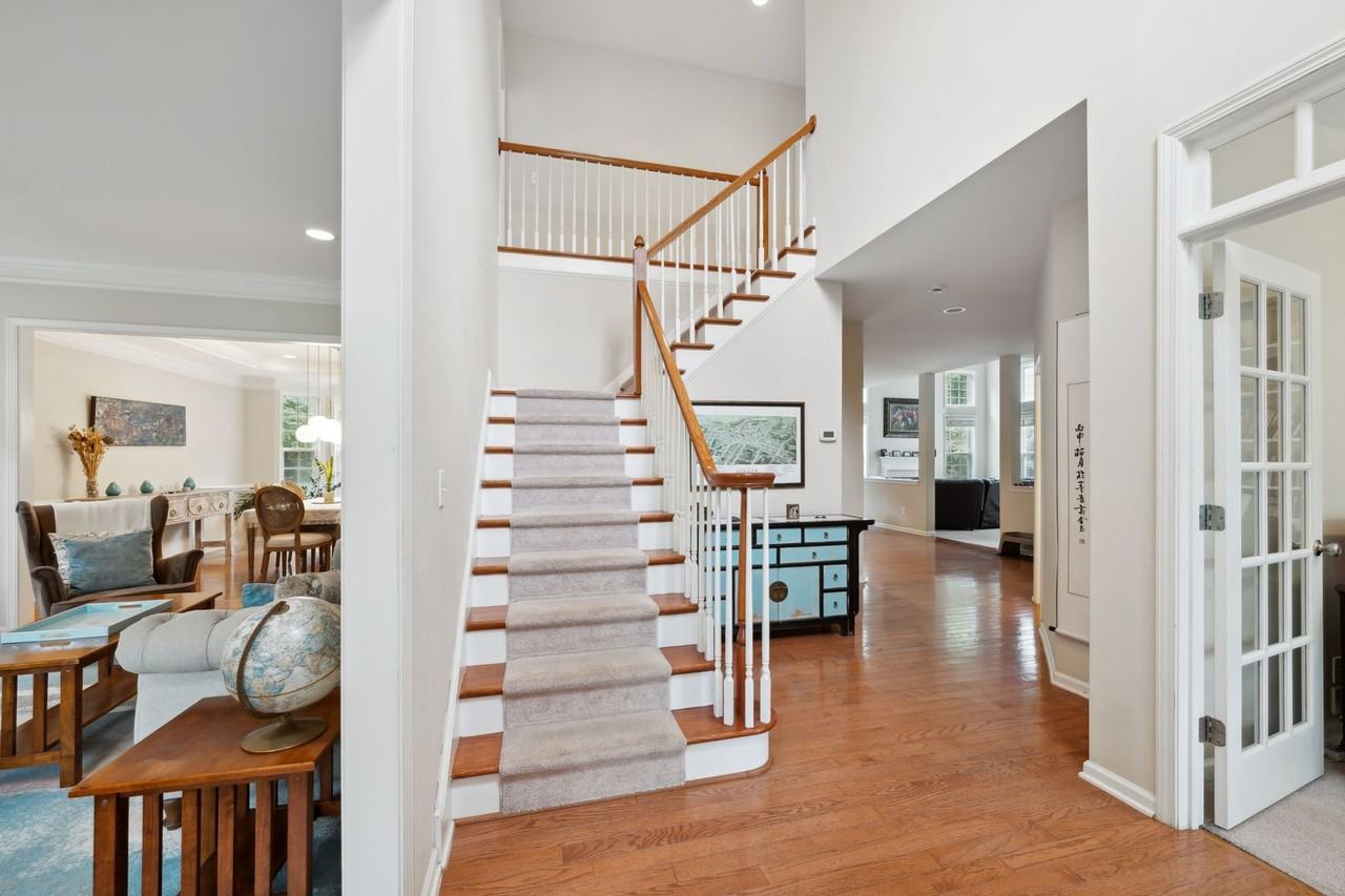 1 Water Stone Ct - Photo 2 of 27