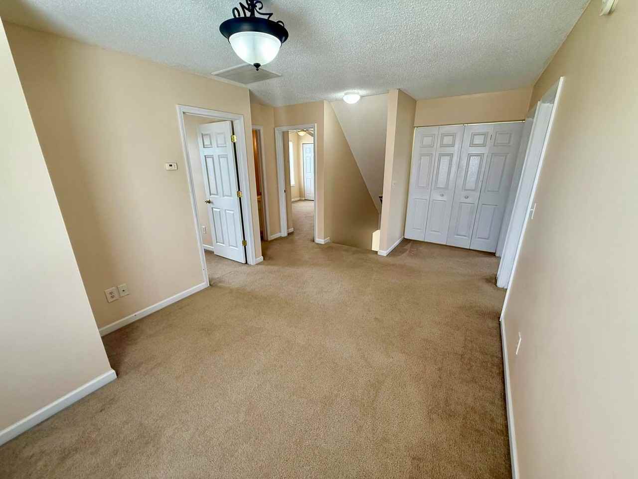 1700 Polaris Dr - Photo 5 of 14