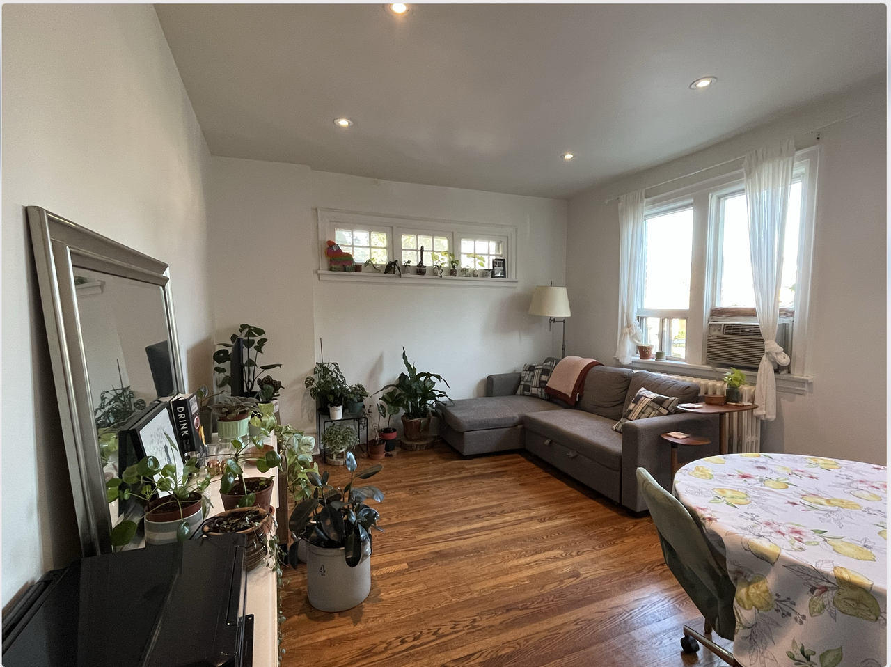 4 Page Street - Photo 3 of 12