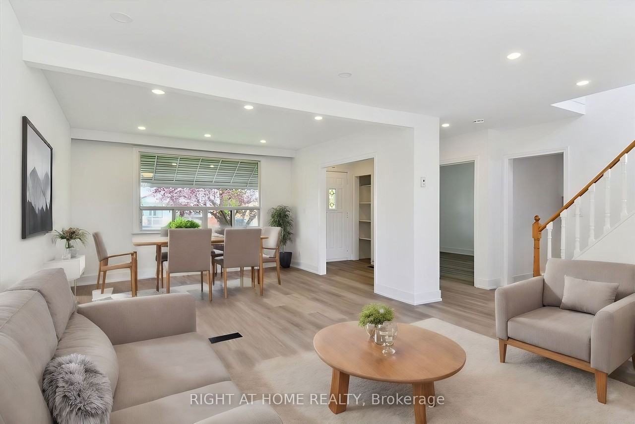 35 Ingleside Drive #Main - Photo 2 of 10