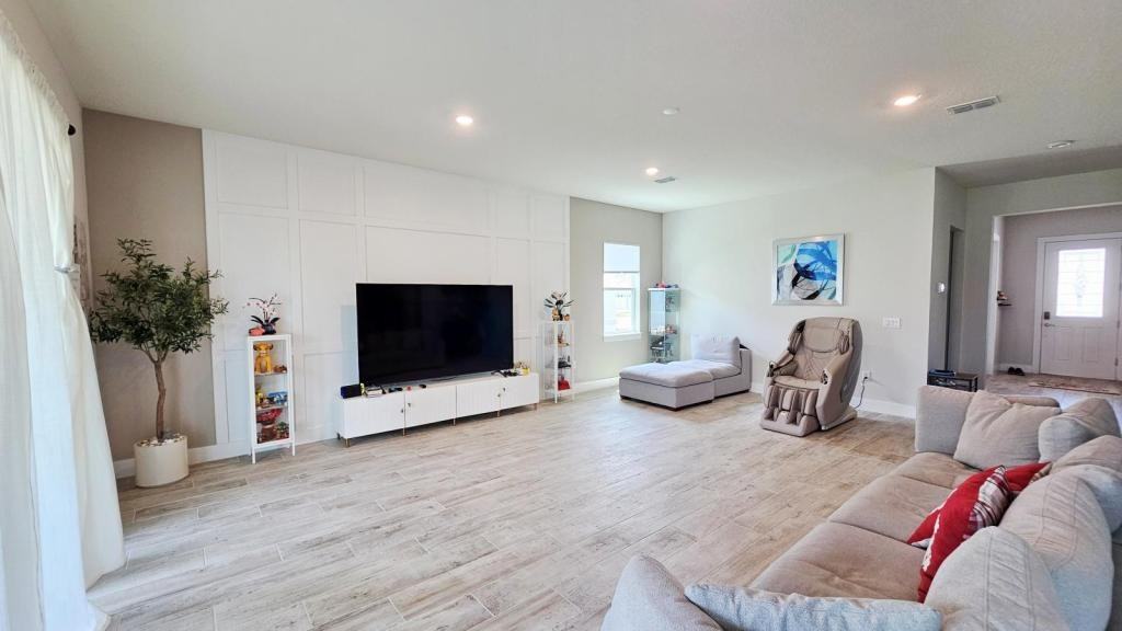 3190 Sailing Pier Ave - Photo 7 of 50