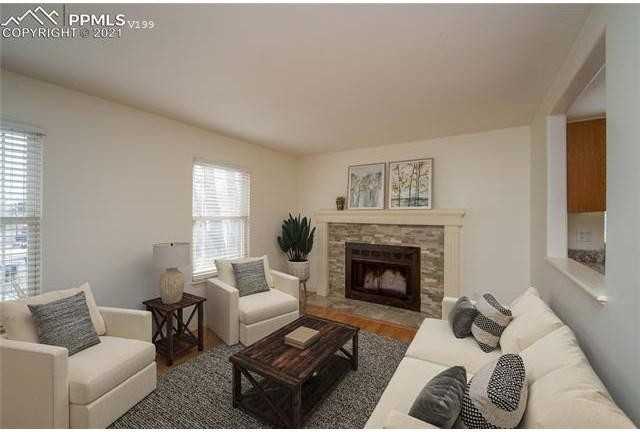 7244 White Buffalo Rd - Photo 3 of 37