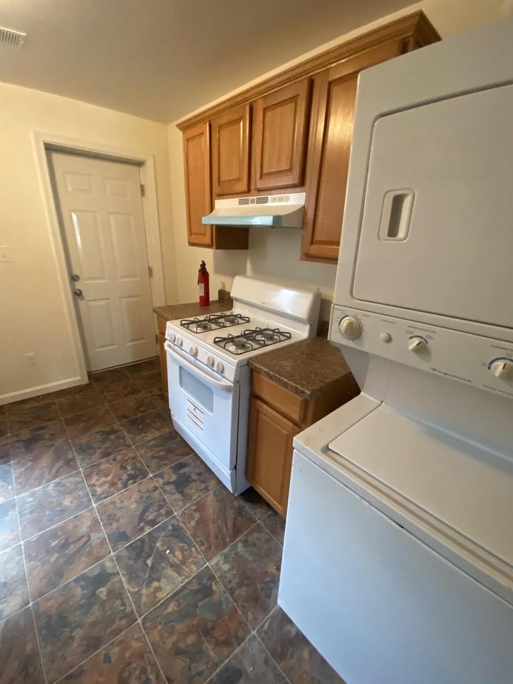 514 14th St Ne - Photo 2 of 19