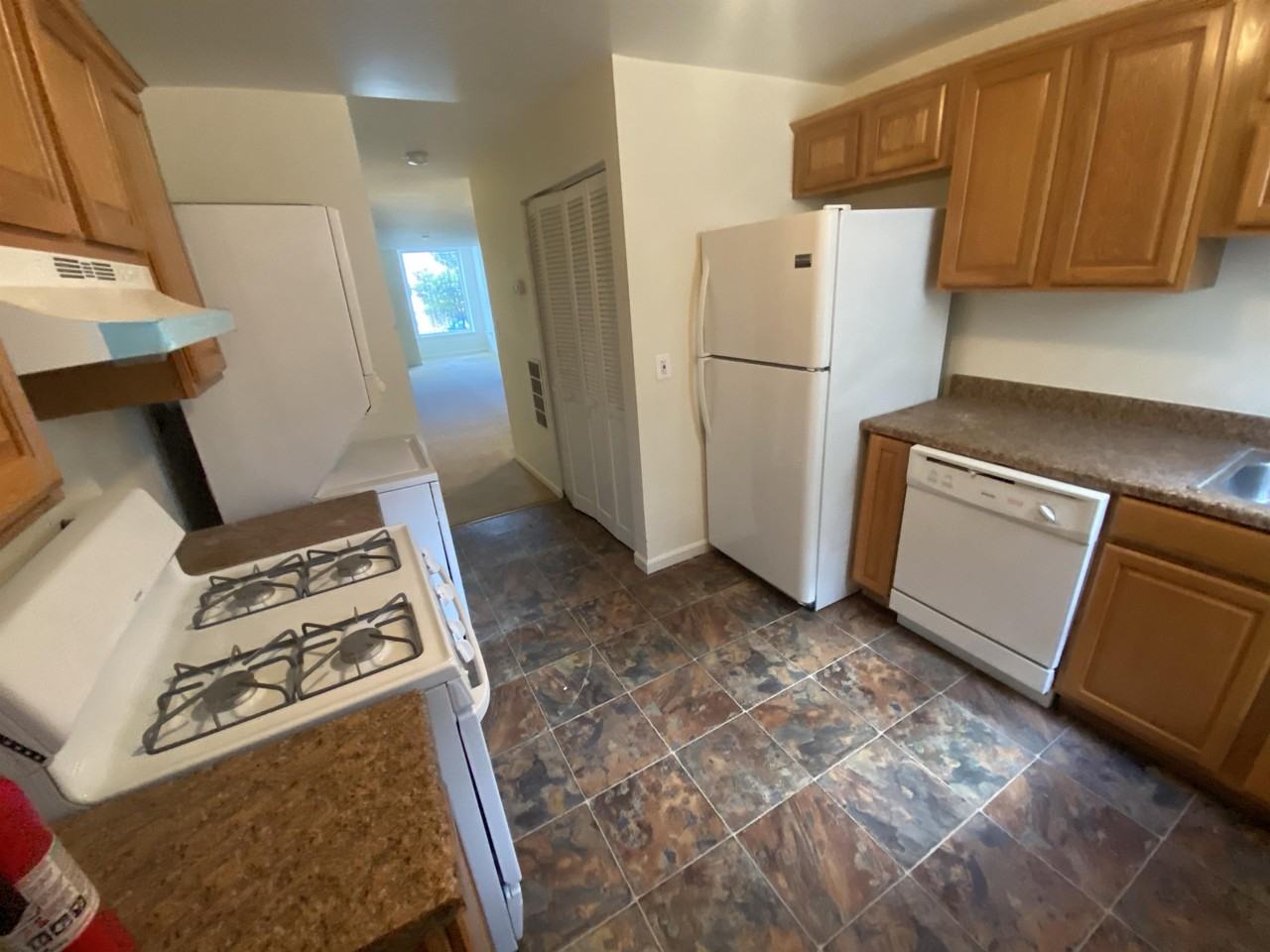 514 14th St Ne - Photo 5 of 19