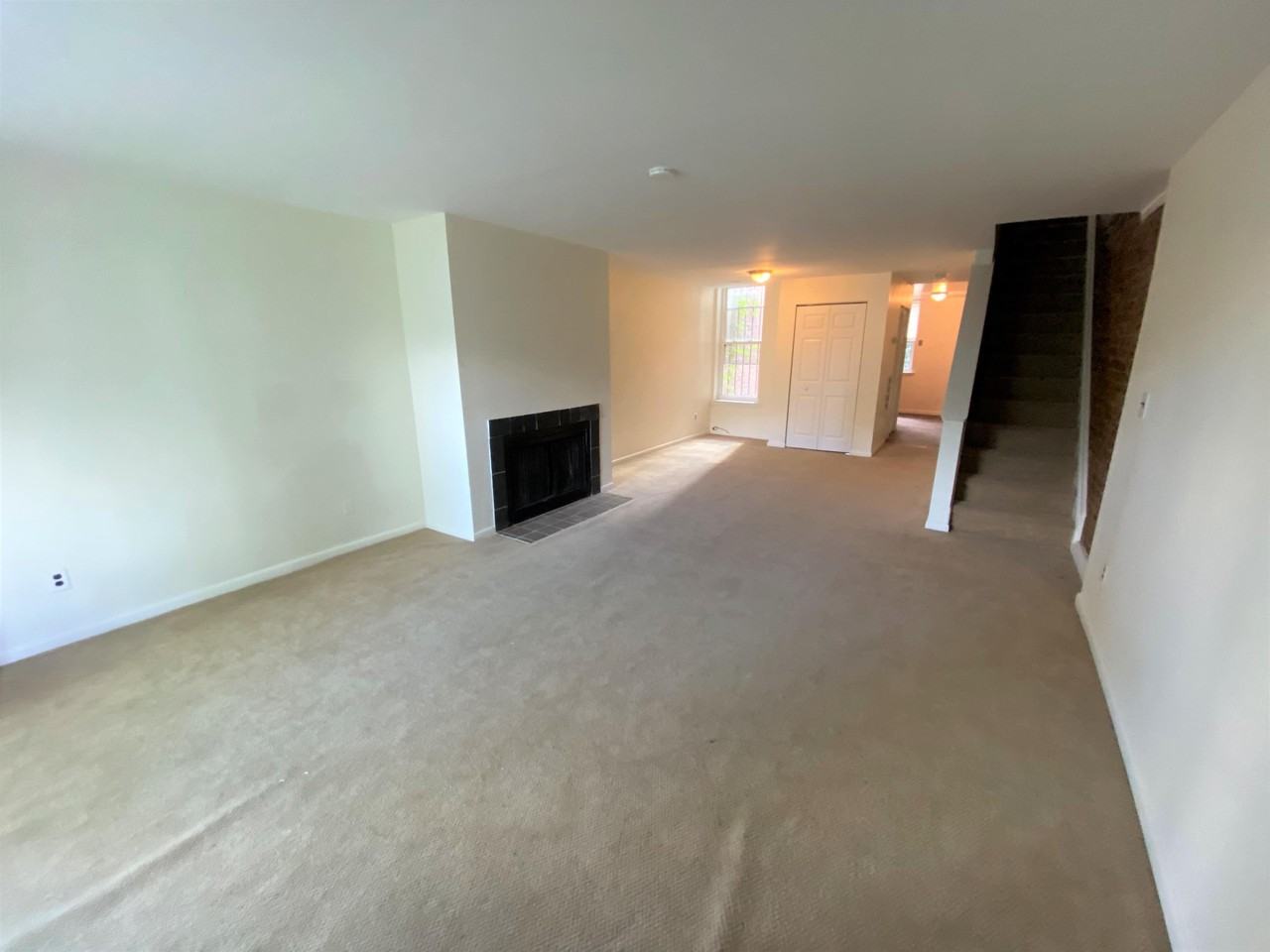 514 14th St Ne - Photo 4 of 19