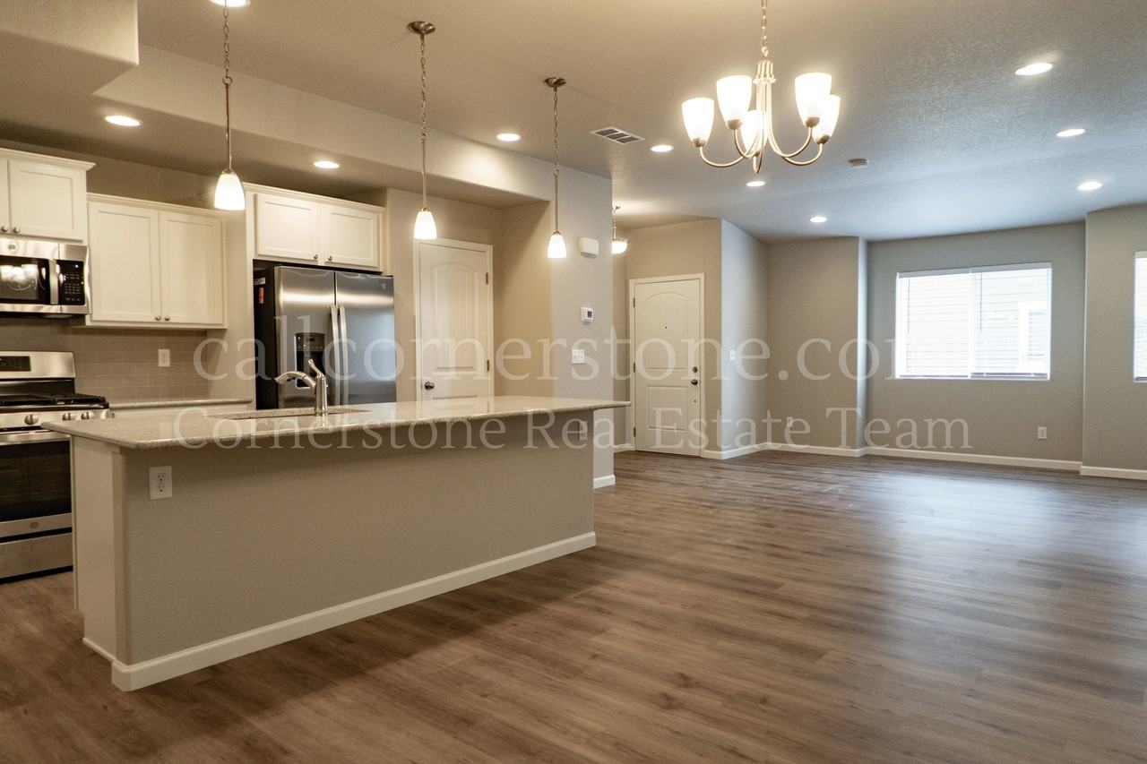 6045 White Wolf Pt - Photo 5 of 27