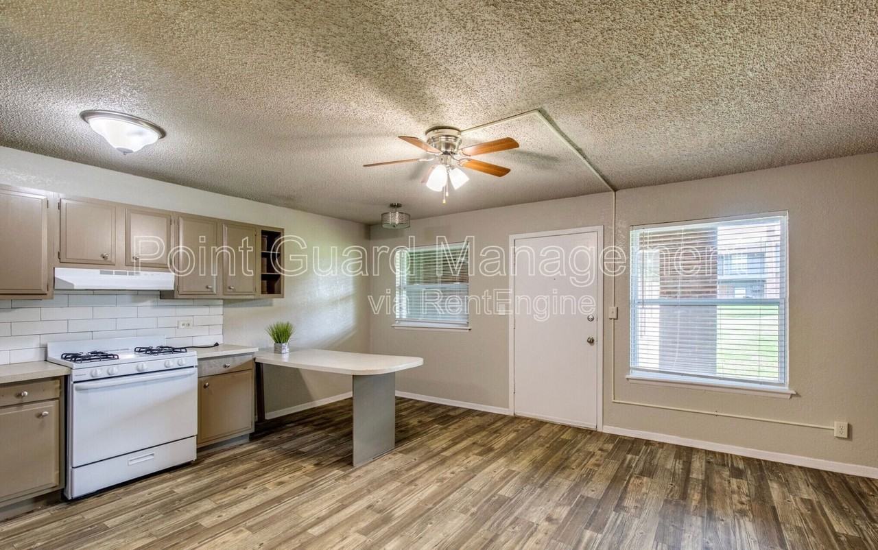 4646 S Fulton Ave #225 - Photo 2 of 19