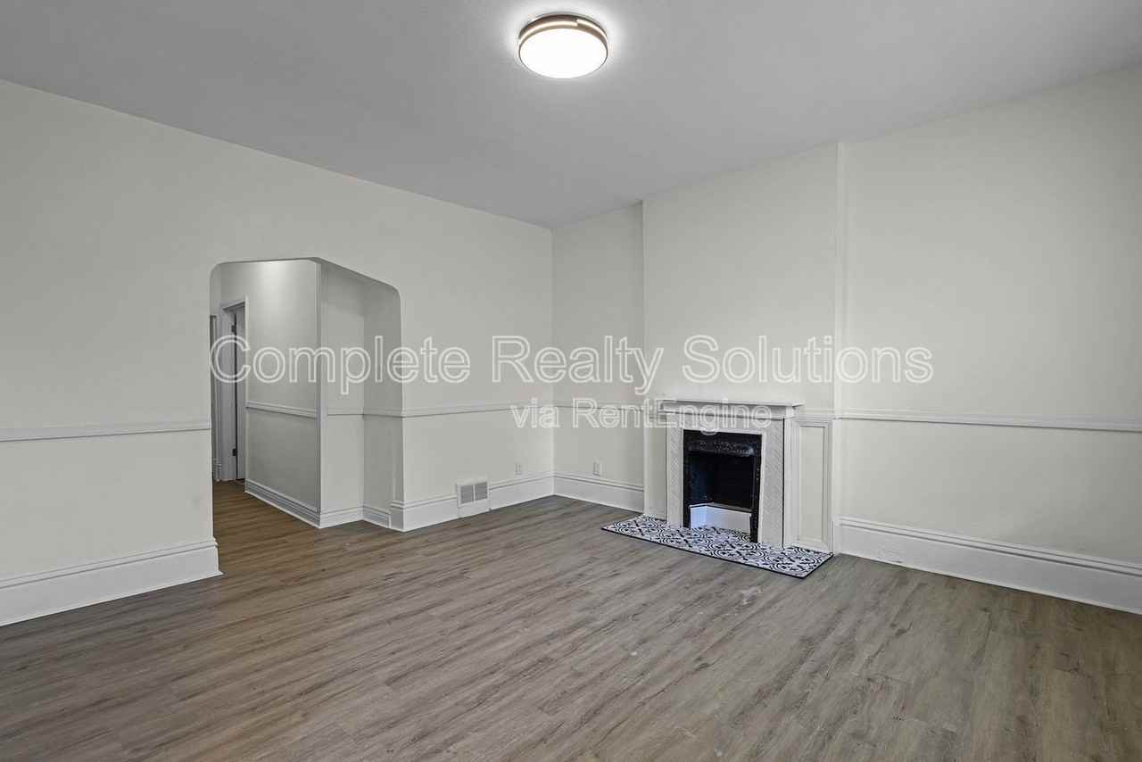 3011 Miami St - Photo 4 of 24