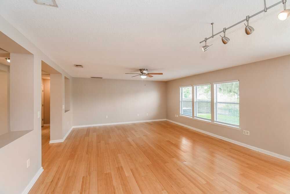 1153 Dawn Creek Ct - Photo 3 of 16