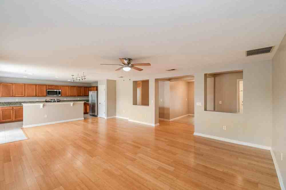 1153 Dawn Creek Ct - Photo 5 of 16