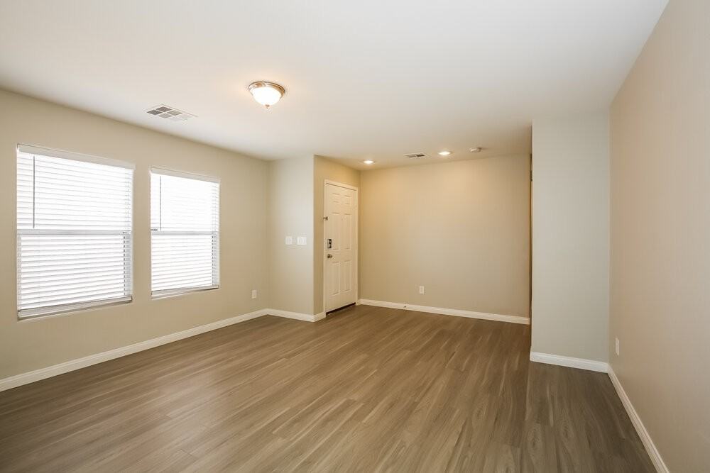 8521 Wildheart Ranch St - Photo 4 of 16