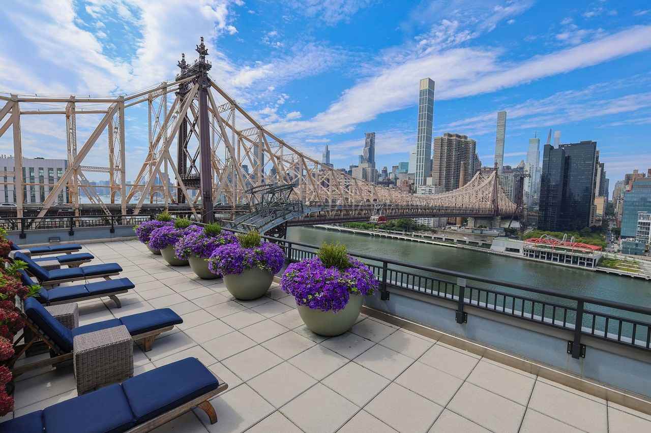 Riverwalk Crossing - Photo 6 of 49