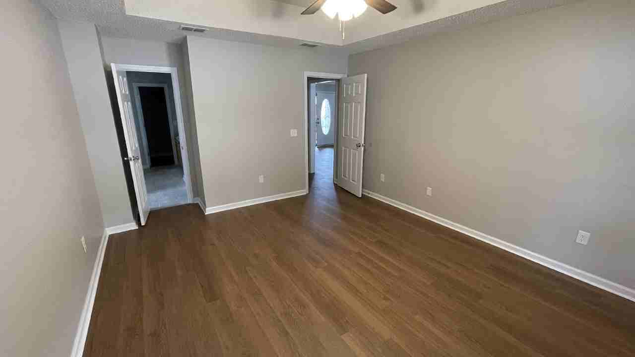 1952 Salisbury Way - Photo 7 of 26