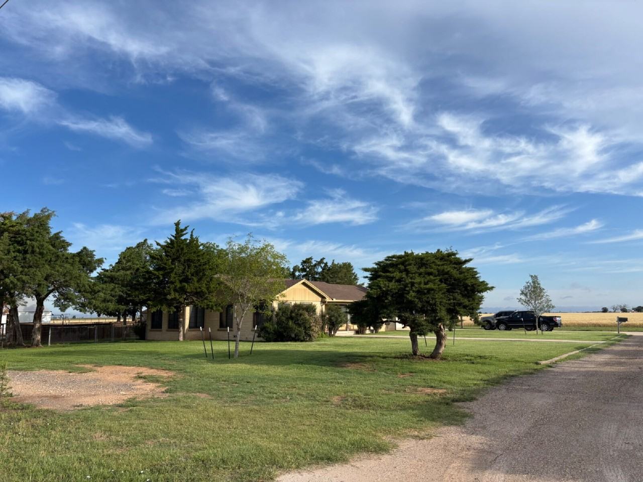 10205 N County Road 3300 - Photo 2 of 5