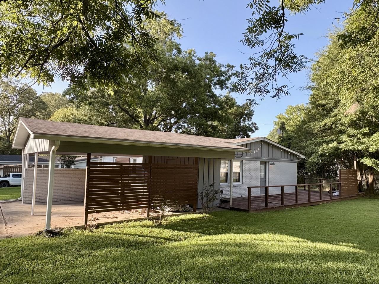 602 Bellevue St #NA - Photo 2 of 19