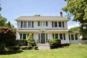 featured image of 408 Riverside Ave #NA